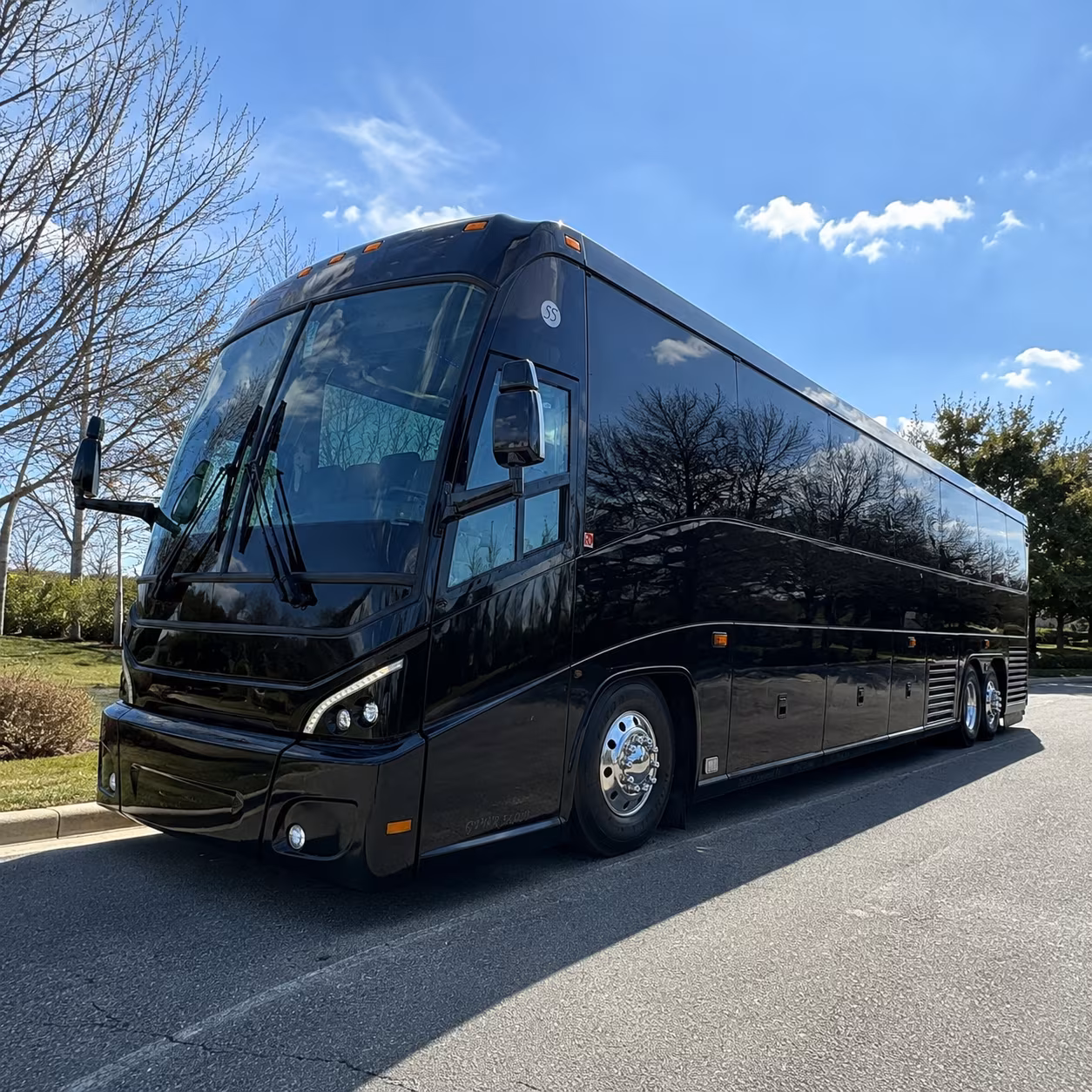 employee shuttle buses to rivulon tempe and the greater phoenix metro