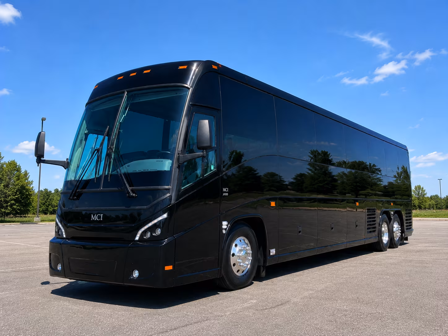 field trip buses to odysea in the desert and butterfly wonderland