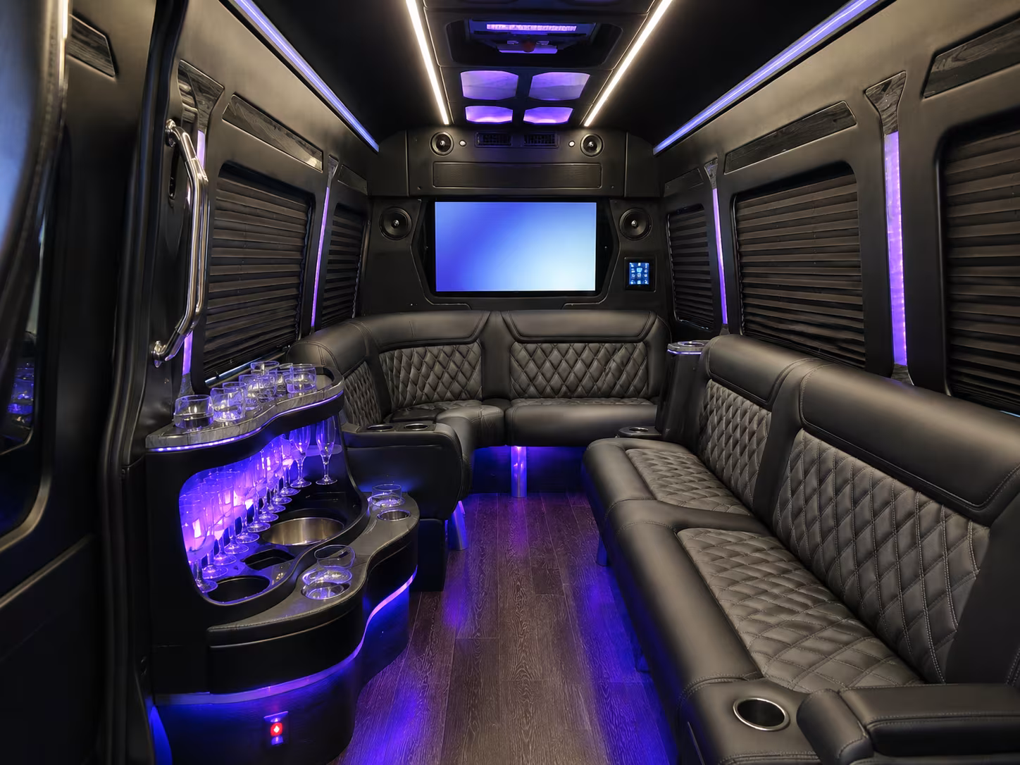 phoenix suns and mercury buses to mortgage matchup center